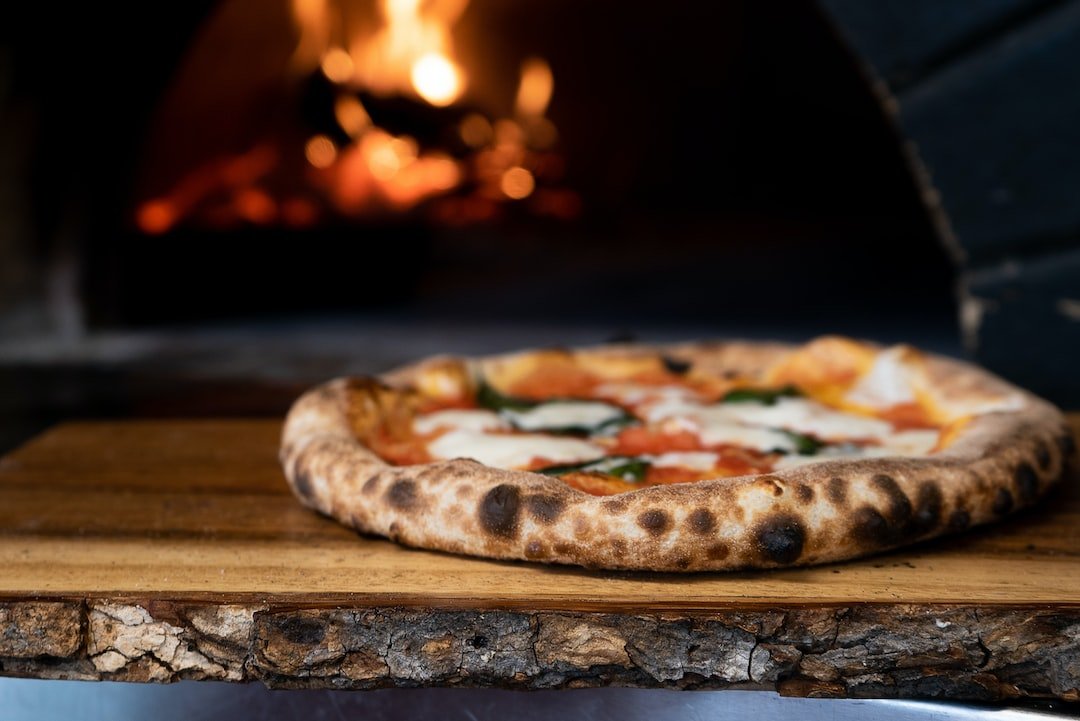 The History of Pizza: A Slice of Italy’s Rich Food Tradition